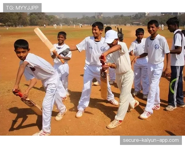 印度板球队火力全开，主帅笑称“完美一战”